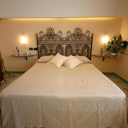 Sorrento Inn Guesthouse Exteriör bild