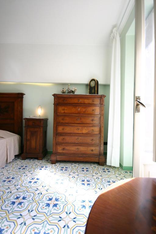 Sorrento Inn Guesthouse Exteriör bild